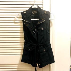Black Utility Vest by C’Esttoi